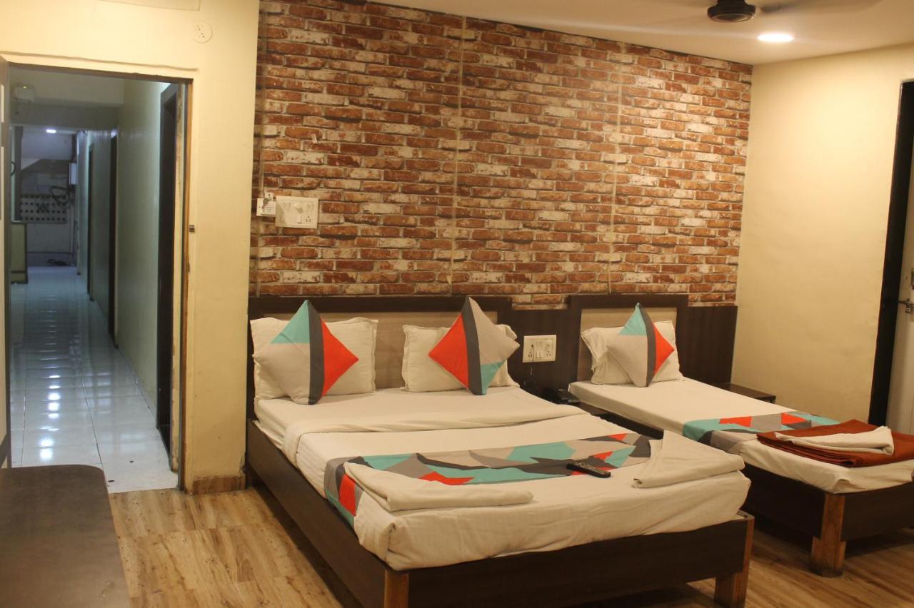 Mukesh Residency Hotel Pune Ngoại thất bức ảnh