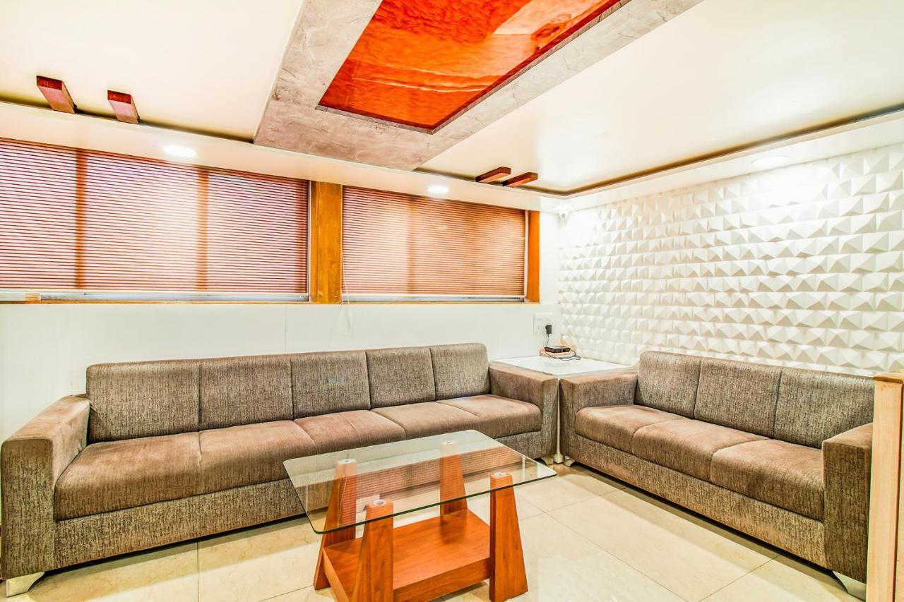 Mukesh Residency Hotel Pune Ngoại thất bức ảnh