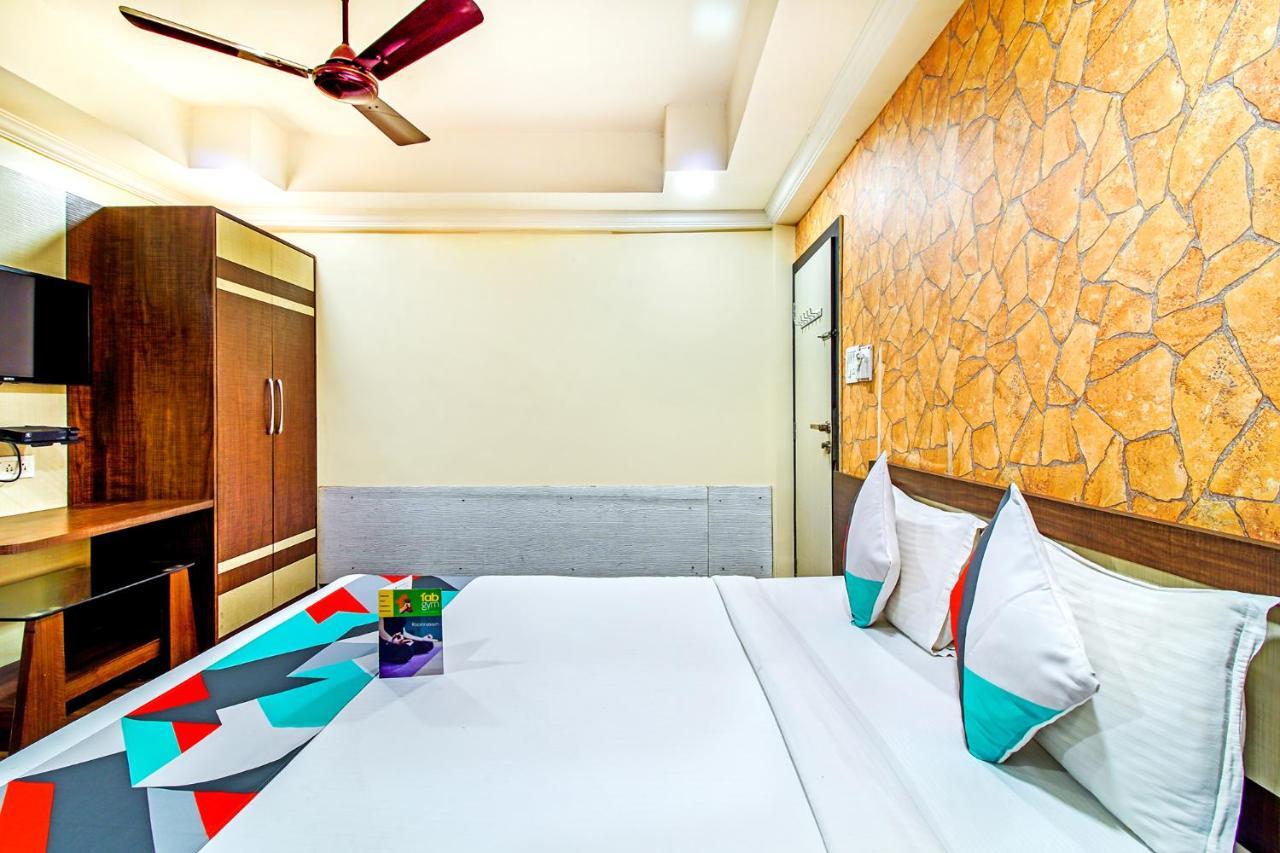 Mukesh Residency Hotel Pune Ngoại thất bức ảnh